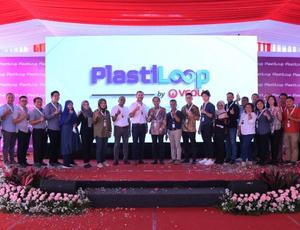 Veolia team for the launch of PlastiLoop Indonesia